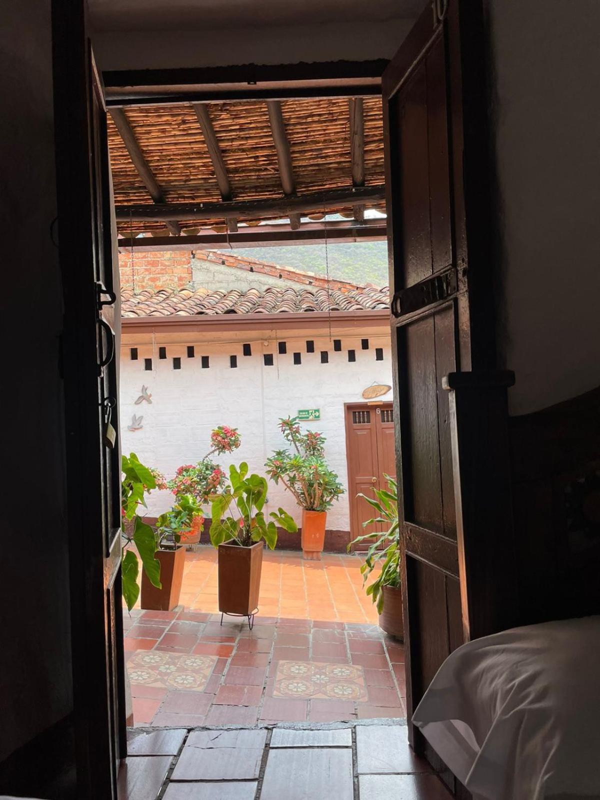 Hotel Casa Posada Don Chepe San Gil Exterior photo